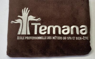 Comment choisir une serviette à personnaliser?